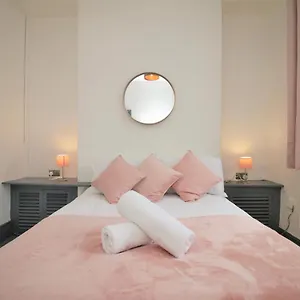 Holiday home Fitzroy Terrace By Promise, Cardiff